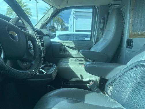 2015 Chevrolet Express 2500 Work Van