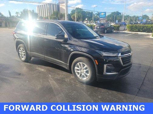2022 Chevrolet Traverse LS