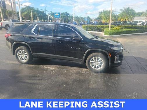 2022 Chevrolet Traverse LS