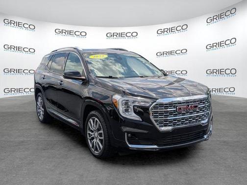Ebony Twilight Metallic 2022 GMC Terrain Denali