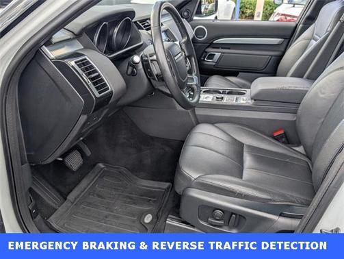 2020 Land Rover Discovery Landmark Edition