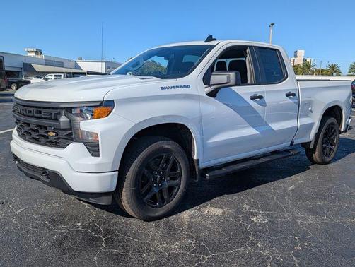 Summit White 2026 Chevrolet Silverado 1500 Custom