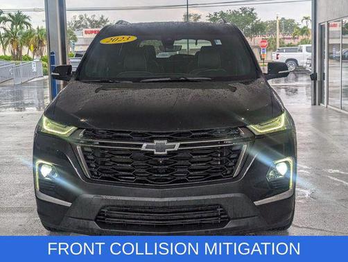 Mosaic Black Metallic 2023 Chevrolet Traverse Premier