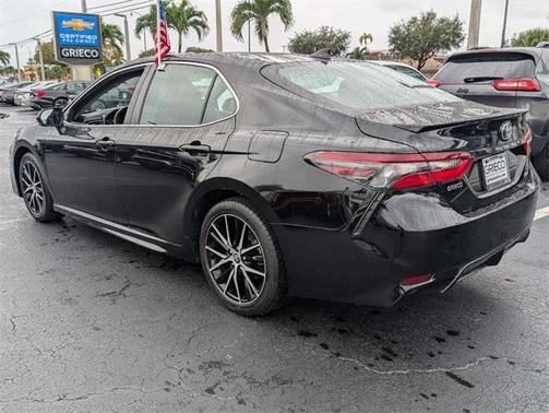 2023 Toyota Camry SE