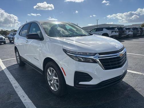 2024 Chevrolet Equinox LS