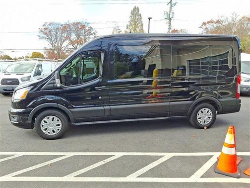 2022 Ford Transit-350 XLT