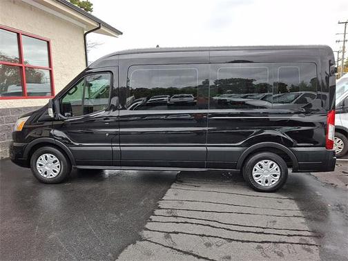 2022 Ford Transit-350 XLT