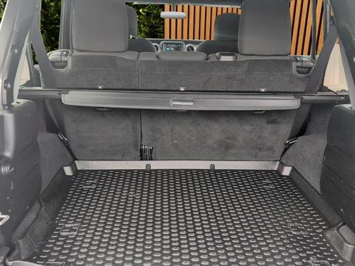 Granite Crystal Clearcoat Metallic 2018 Jeep Wrangler Unlimited Sahara