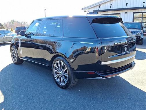 2025 Land Rover Range Rover P530 Autobiography