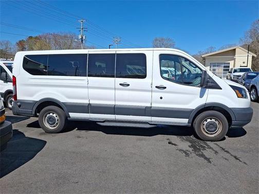2017 Ford Transit-350 XL