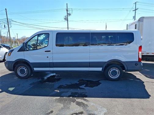 2017 Ford Transit-350 XL