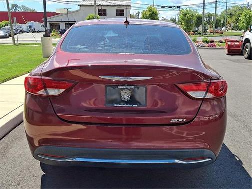 2015 Chrysler 200 Limited