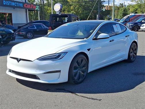 2022 Tesla Model S Base