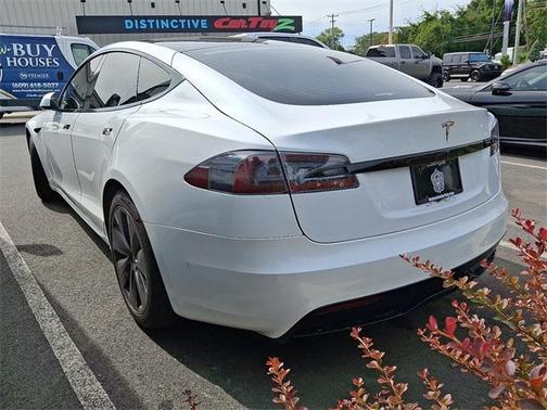 2022 Tesla Model S Base