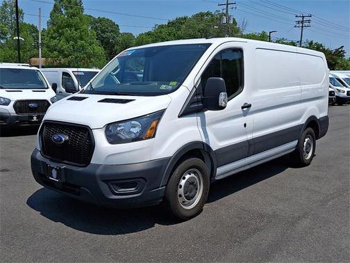 2022 Ford Transit-150 Base