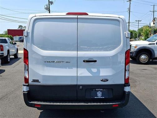 2022 Ford Transit-150 Base