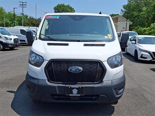 2022 Ford Transit-150 Base