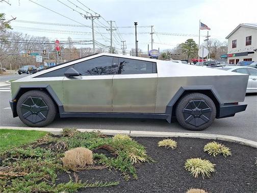 2024 Tesla Cybertruck All-Wheel Drive