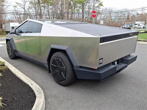 2024 Tesla Cybertruck All-Wheel Drive