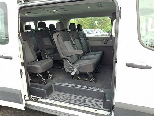 2022 Ford Transit-350 XLT