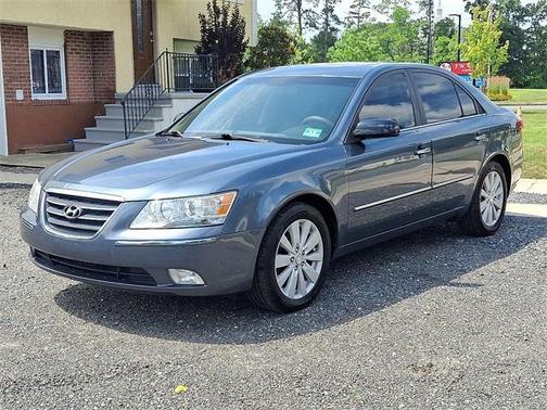 2010 Hyundai SONATA Limited