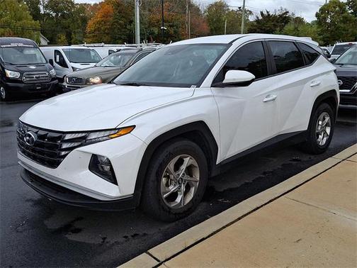 2024 Hyundai TUCSON SE