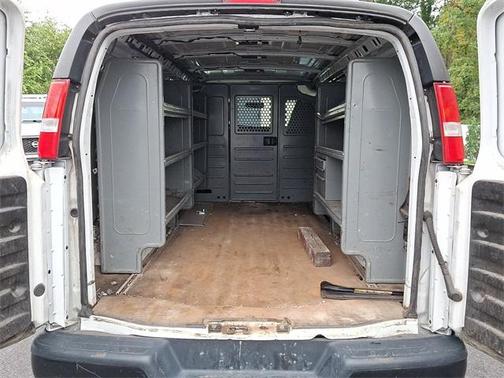 2020 Chevrolet Express 2500 RWD 2500 Regular Wheelbase WT