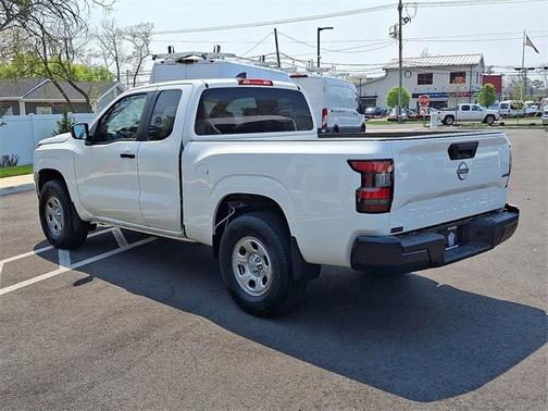 2025 Nissan Frontier S