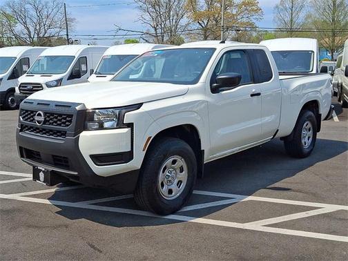 2025 Nissan Frontier S