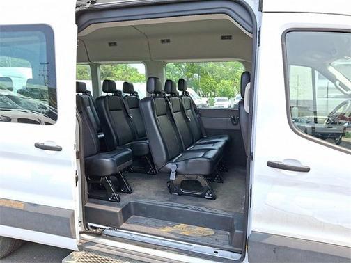 2022 Ford Transit-350 XL