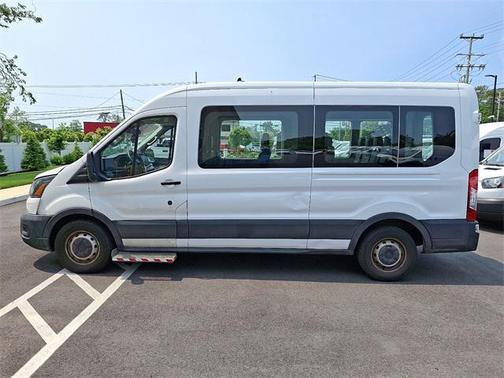 2022 Ford Transit-350 XL