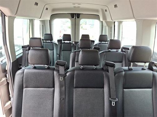 2022 Ford Transit-350 XL