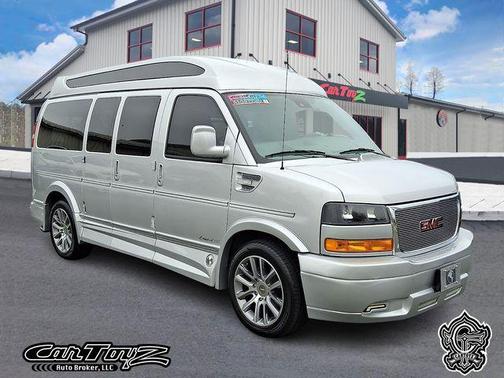 2021 GMC Savana 2500 Work Van