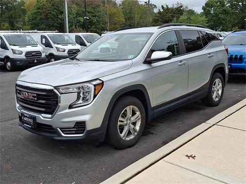 2022 GMC Terrain SLE