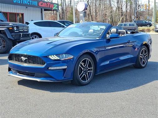2022 Ford Mustang EcoBoost Premium
