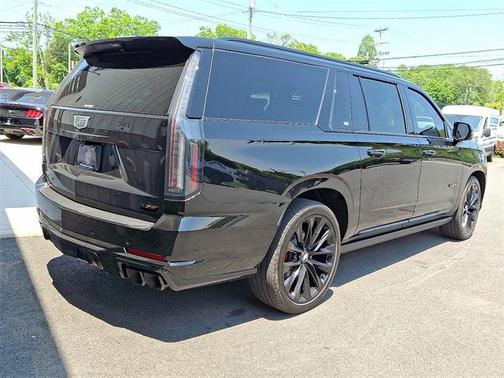2025 Cadillac Escalade ESV V-Series