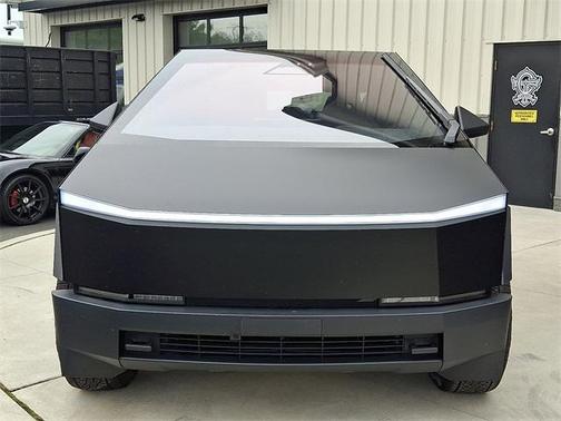 2025 Tesla Cybertruck Cyberbeast