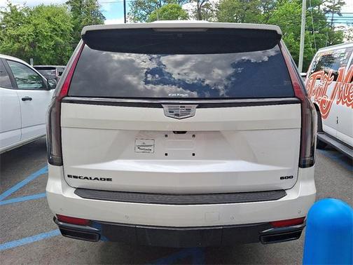 2023 Cadillac Escalade ESV Sport Platinum