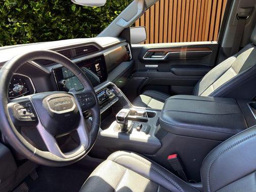 Onyx Black 2023 GMC Sierra 1500 Denali