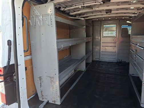 2019 Nissan NV Cargo NV2500 HD SV V8