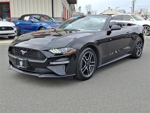 2022 Ford Mustang EcoBoost Premium