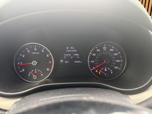 Black Cherry 2022 Kia Sportage LX