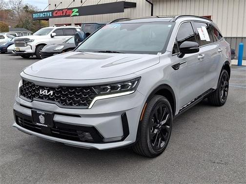 2022 Kia Sorento SX