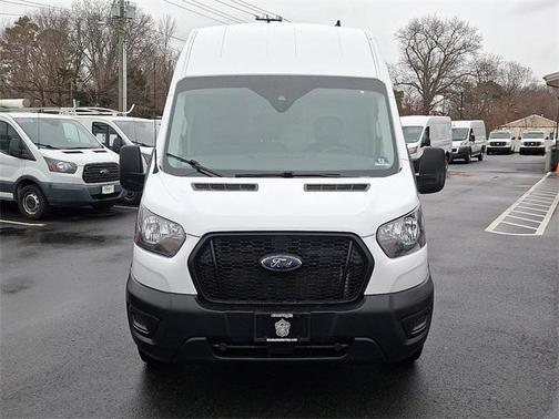 2022 Ford Transit-250 Base