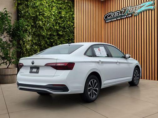 Pure White 2024 Volkswagen Jetta 1.5T S