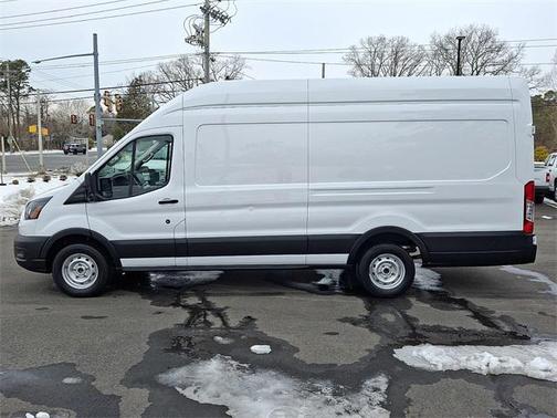 2022 Ford Transit-350 Base