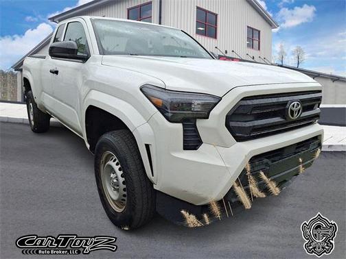 2024 Toyota Tacoma SR