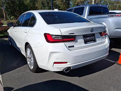 2025 BMW 330 xDrive
