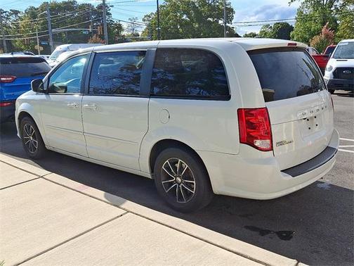 2017 Dodge Grand Caravan SE