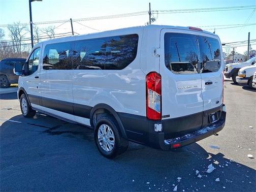 2022 Ford Transit-350 XLT